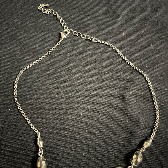 Lia Sophia silver tone necklace - Picture 4 of 5